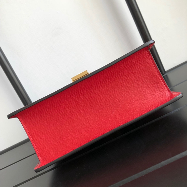 グッチバッグ側面デザイン